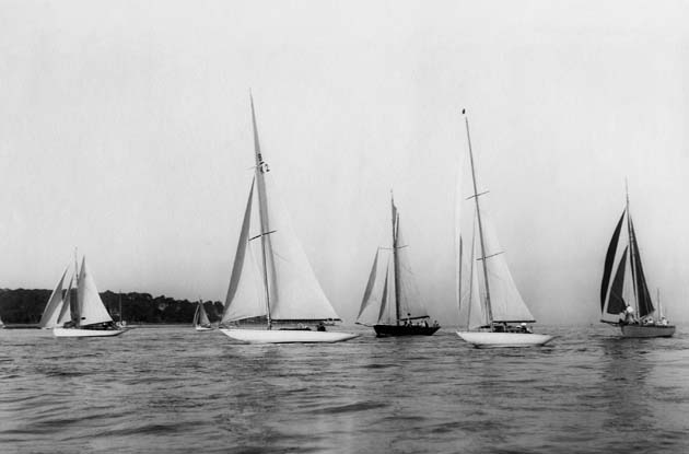 Ghosting along to windward in 1932. The 8-metre Felise leads from Guenora, Cutty Sark and Farewell
