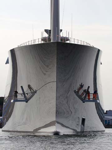 The hull has a maximum beam of 24.8m and includes 24 shell doors
