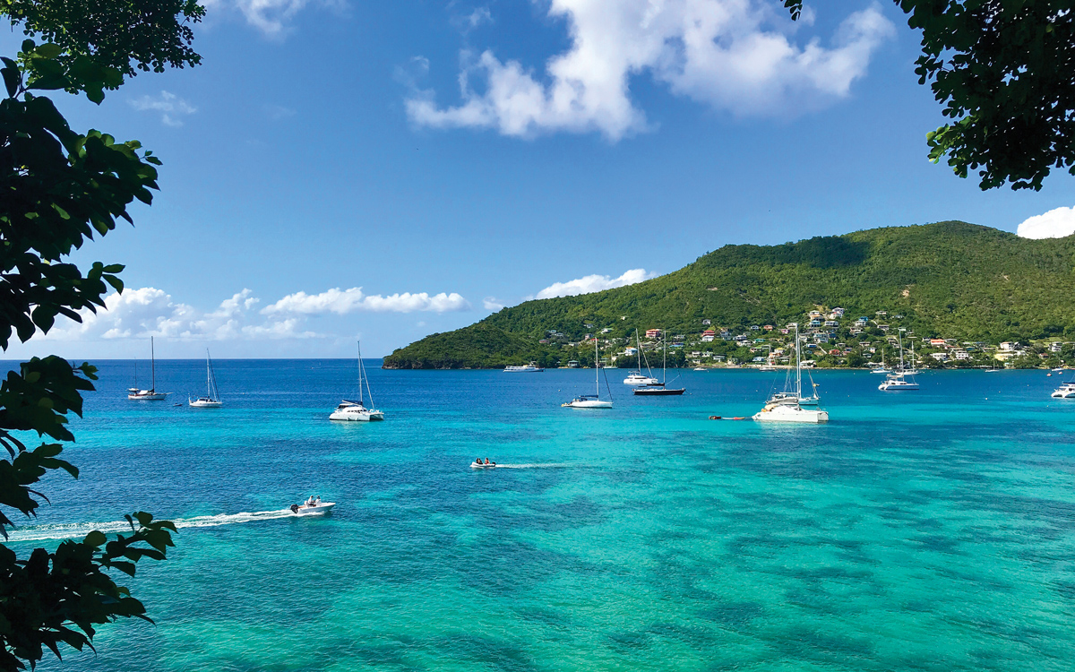 caribbean-cruising-chris-draper-family-anchorage
