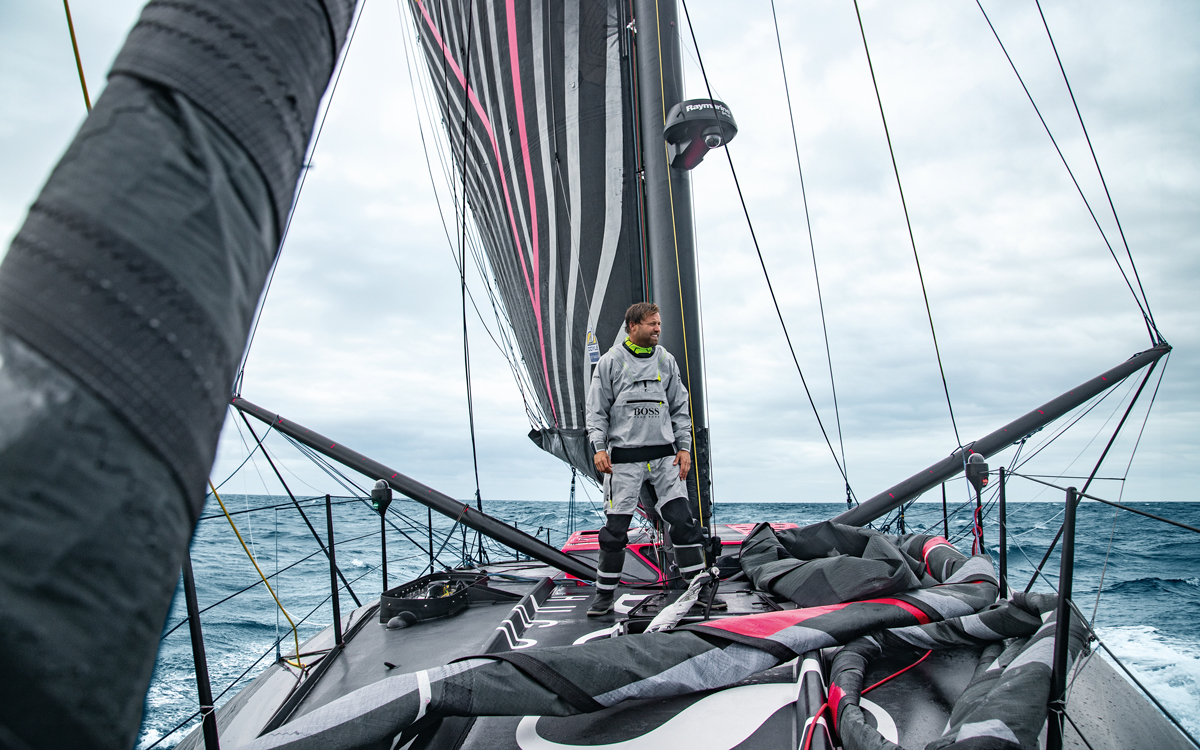 hugo-boss-2019-Alex-thomson-racing-foredeck-credit-Karim-Rashid