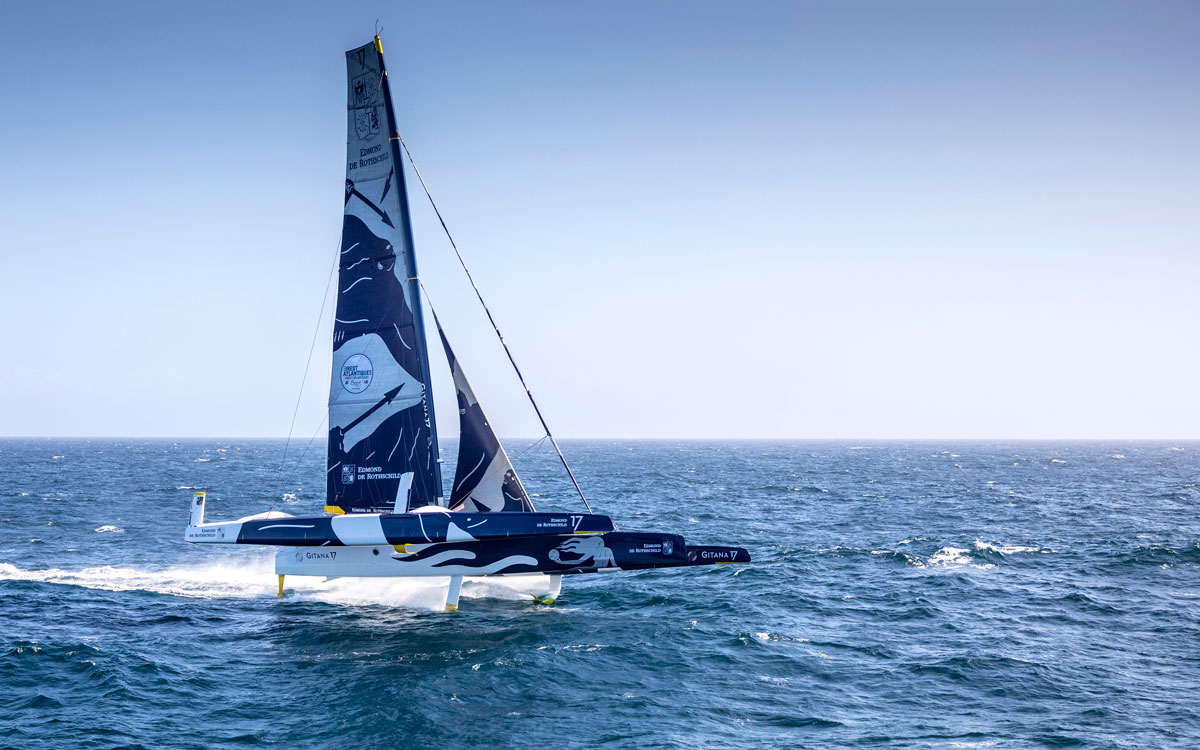 jules-verne-trophy-contenders-2020-edmond-de-rothschild-running-shot-credit-Eloi-Stichelbaut-polaRYSE-Gitana