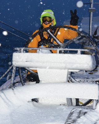sailing-antarctica-southern-ocean-helm-credit-mariusz-koper