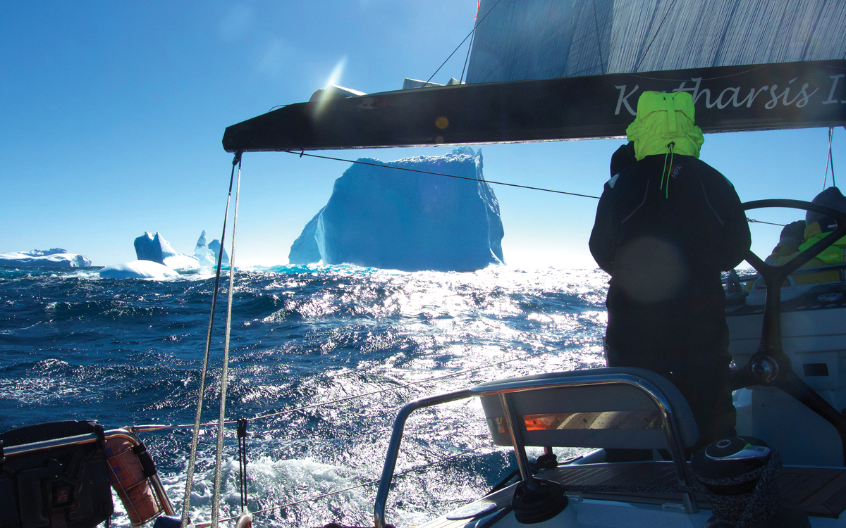 sailing-antarctica-southern-ocean-icebergs-credit-mariusz-koper