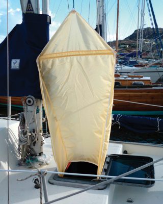 shade-and-ventilation-wind-scoop