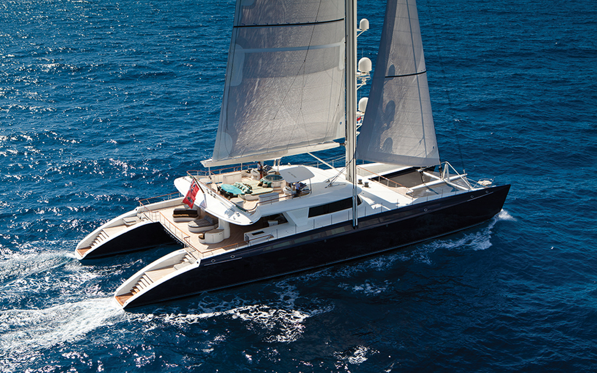 VPLP-Yacht-Design-Marc-Van-Peteghem-profile-hemisphere-catamaran-superyacht